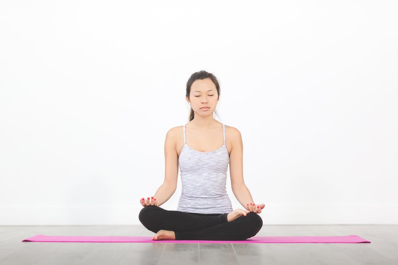 Pranayama övningar, andningstekniker. Foto: People. Licens: Pixabay